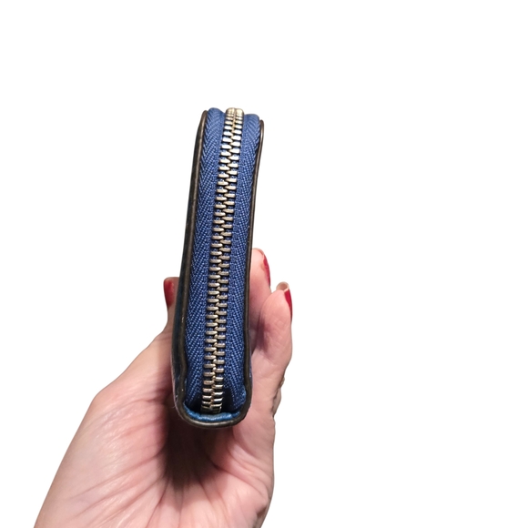 Michael Kors Navy Leather Wristlet with Gold Logo - Picture 5 of 7